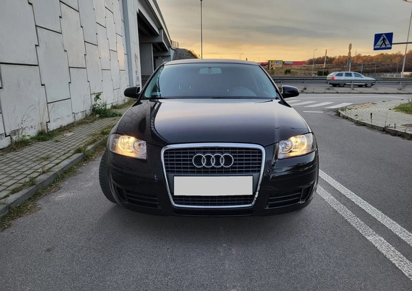 Audi A3 cena 17800 przebieg: 311000, rok produkcji 2007 z Pieniężno małe 154